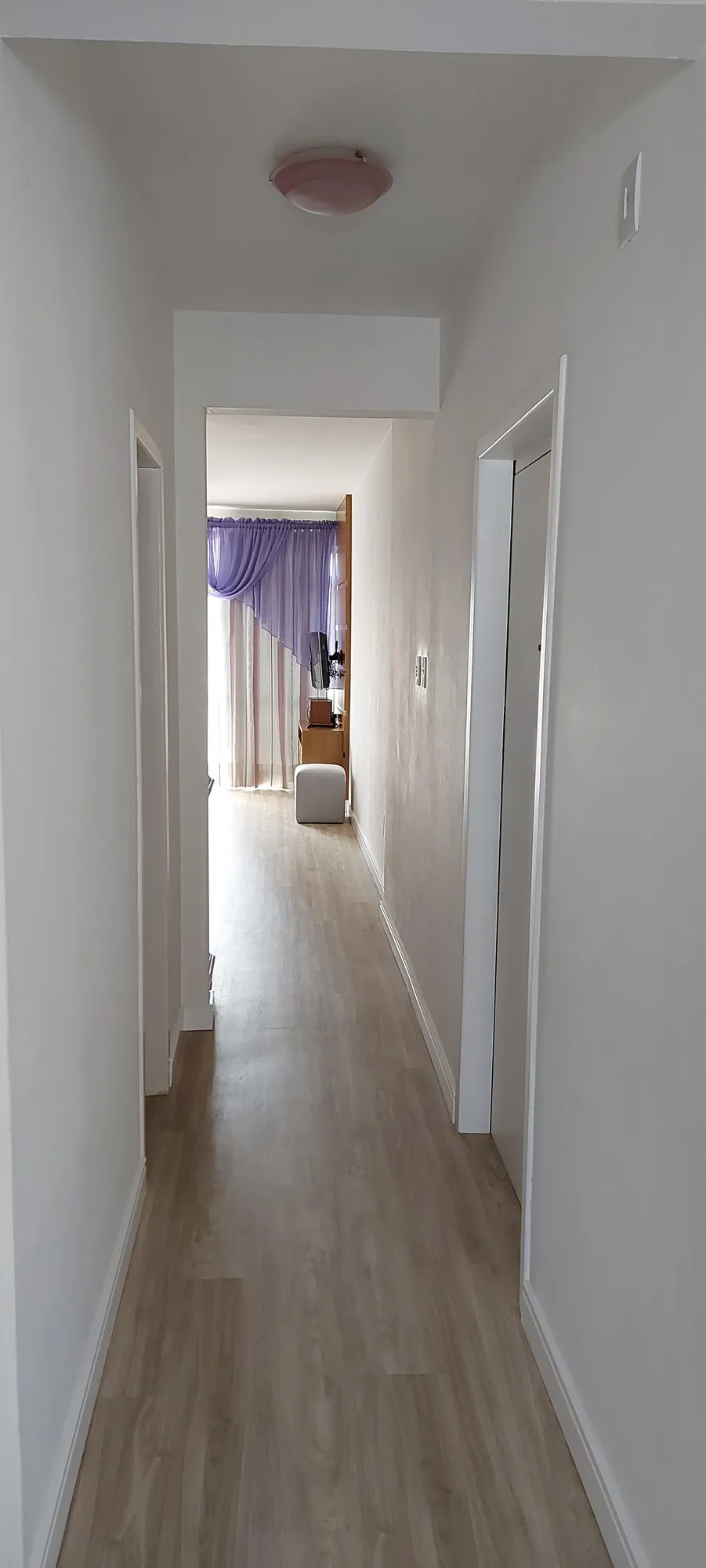 Amplo Apartamento 3 dormitórios -1 vaga -Centro da Cidade Próximo de mercado. — foto 5