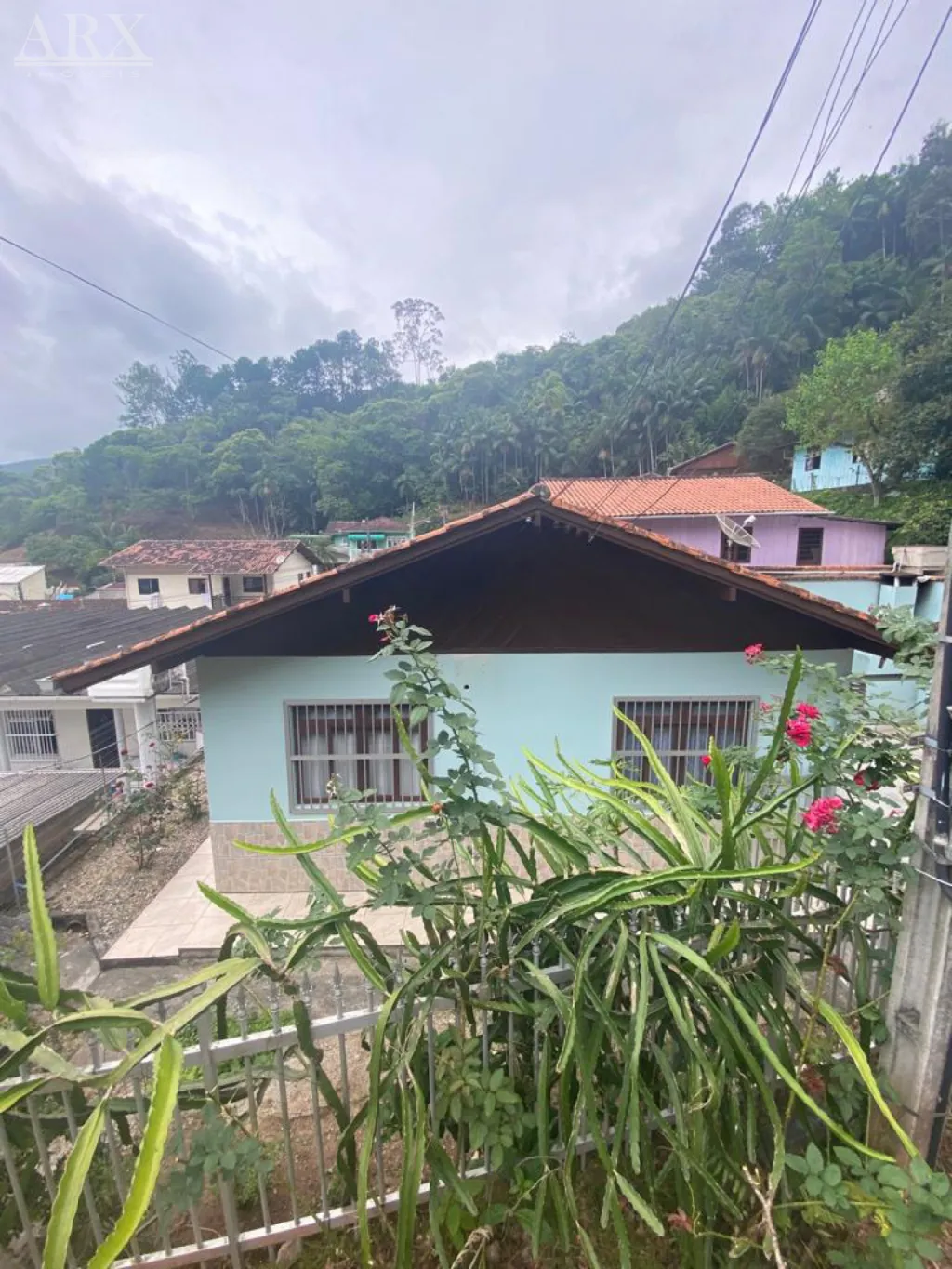 Ótima Casa no bairro Glória - foto 1