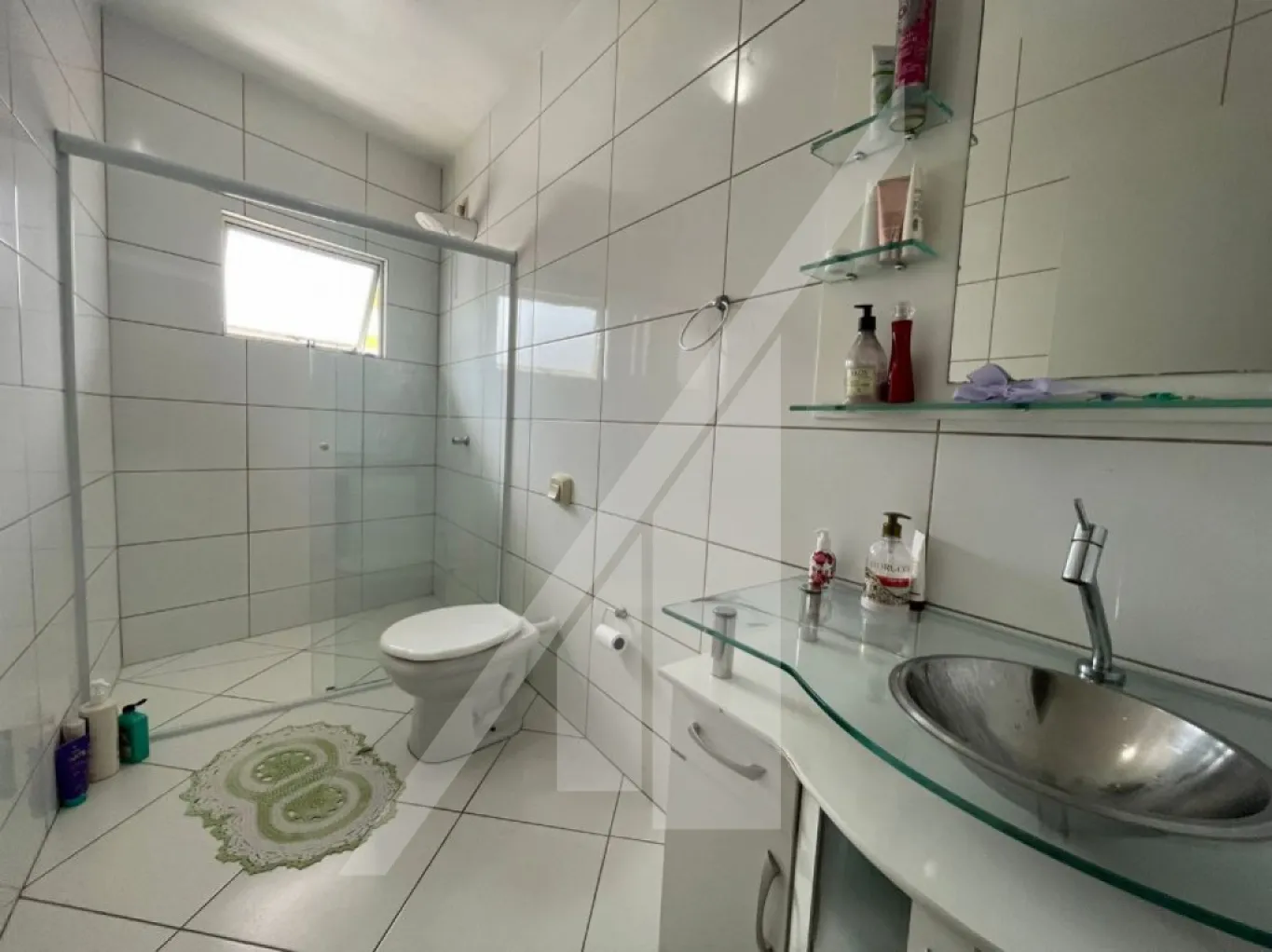 Apartamento, 79m de área privativa, 2 dormitórios, sendo uma suite, 1 vaga. — foto 5
