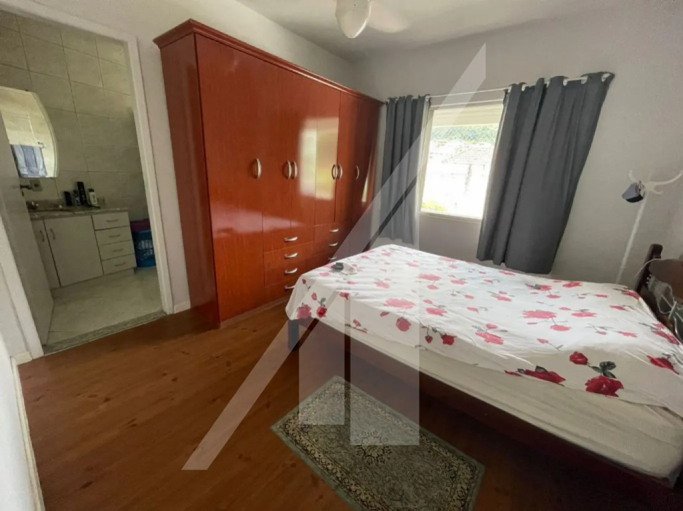 Apartamento, 79m de área privativa, 2 dormitórios, sendo uma suite, 1 vaga. — foto 7