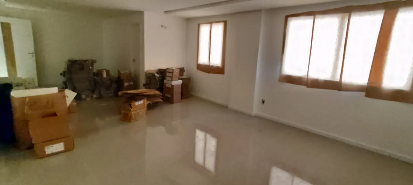 Sala Comercial à venda contendo 43,41 m de área privativa no final da Alameda Rio Branco a 2 minutos do centro da cidade de Blumenau. — foto 3