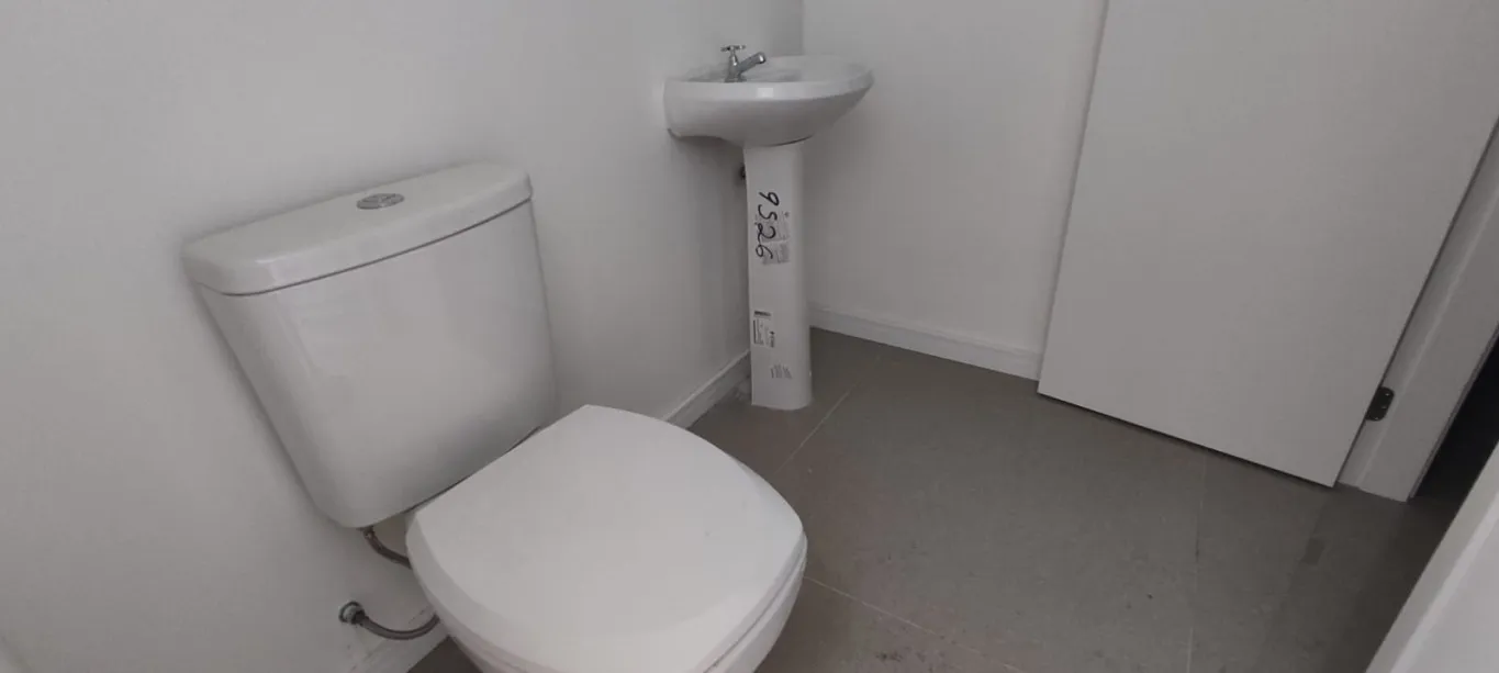 Sala Comercial à venda contendo 43,41 m de área privativa no final da Alameda Rio Branco a 2 minutos do centro da cidade de Blumenau. — foto 4