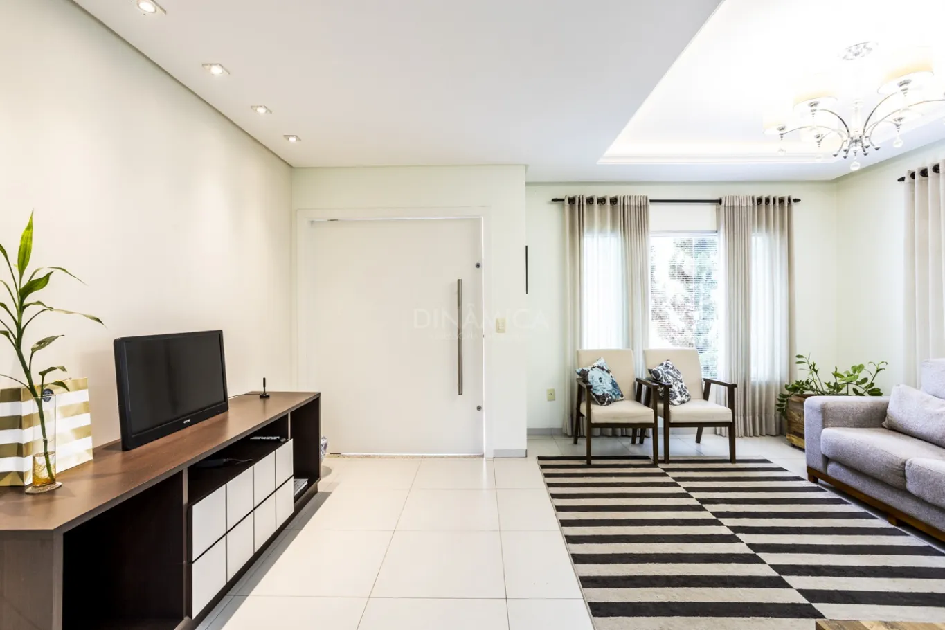 Casa de alto padrão em condomínio residencial a venda no bairro Bela Vista em Gaspar! — foto 3