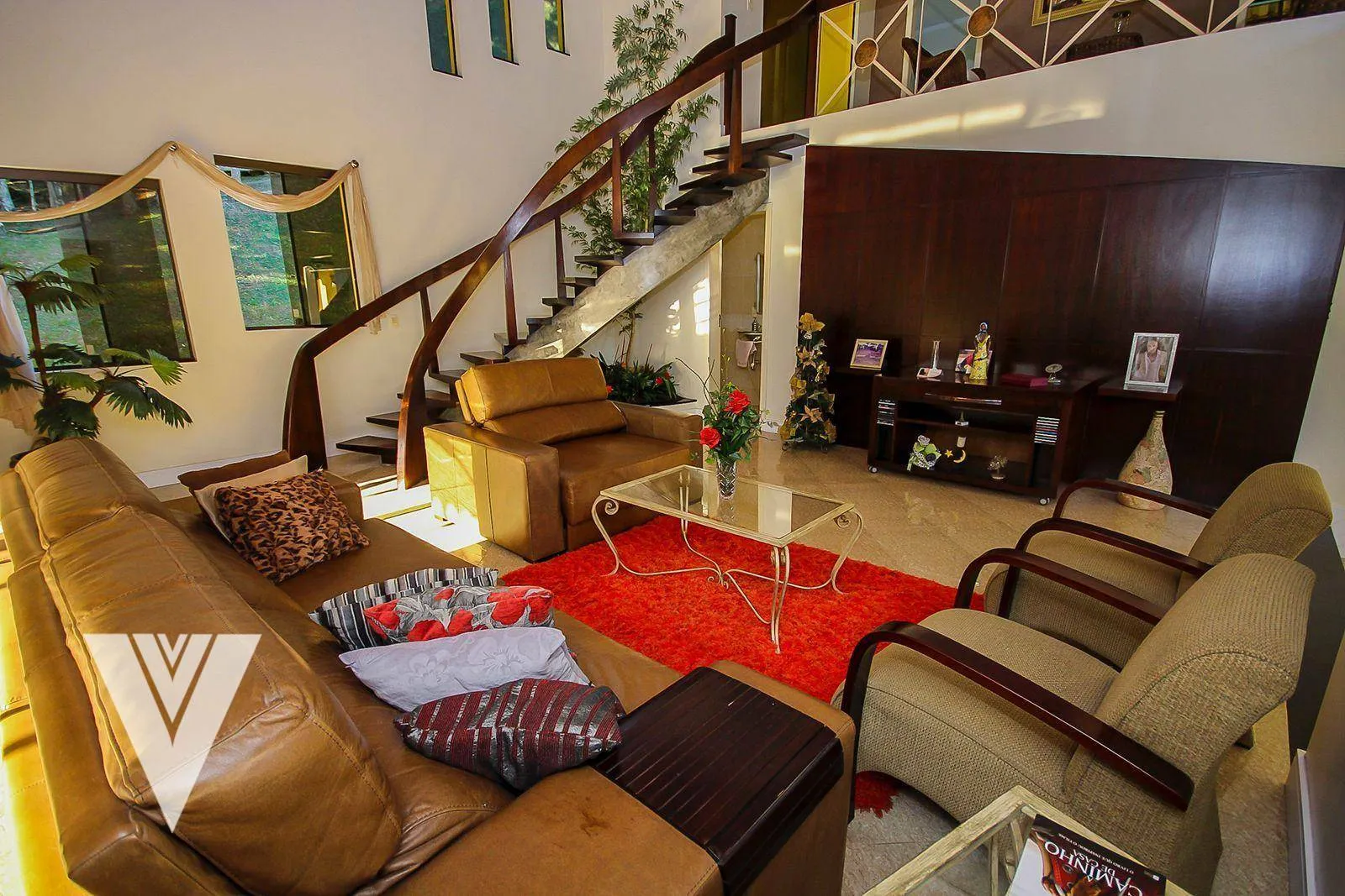 Casa com 3 dormitórios, sendo 1 SUÍTE à venda, 520 m por R$ 1.590.000 - Badenfurt - Blumenau/SC — foto 3
