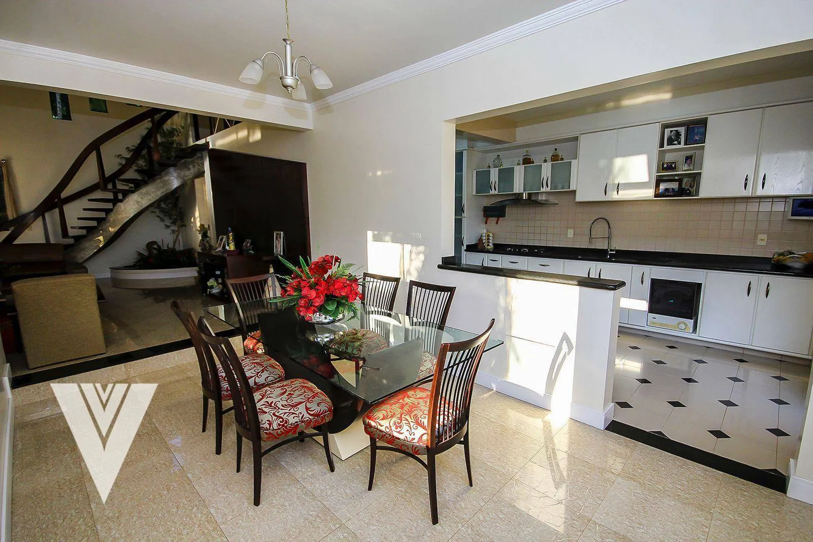 Casa com 3 dormitórios, sendo 1 SUÍTE à venda, 520 m por R$ 1.590.000 - Badenfurt - Blumenau/SC — foto 6