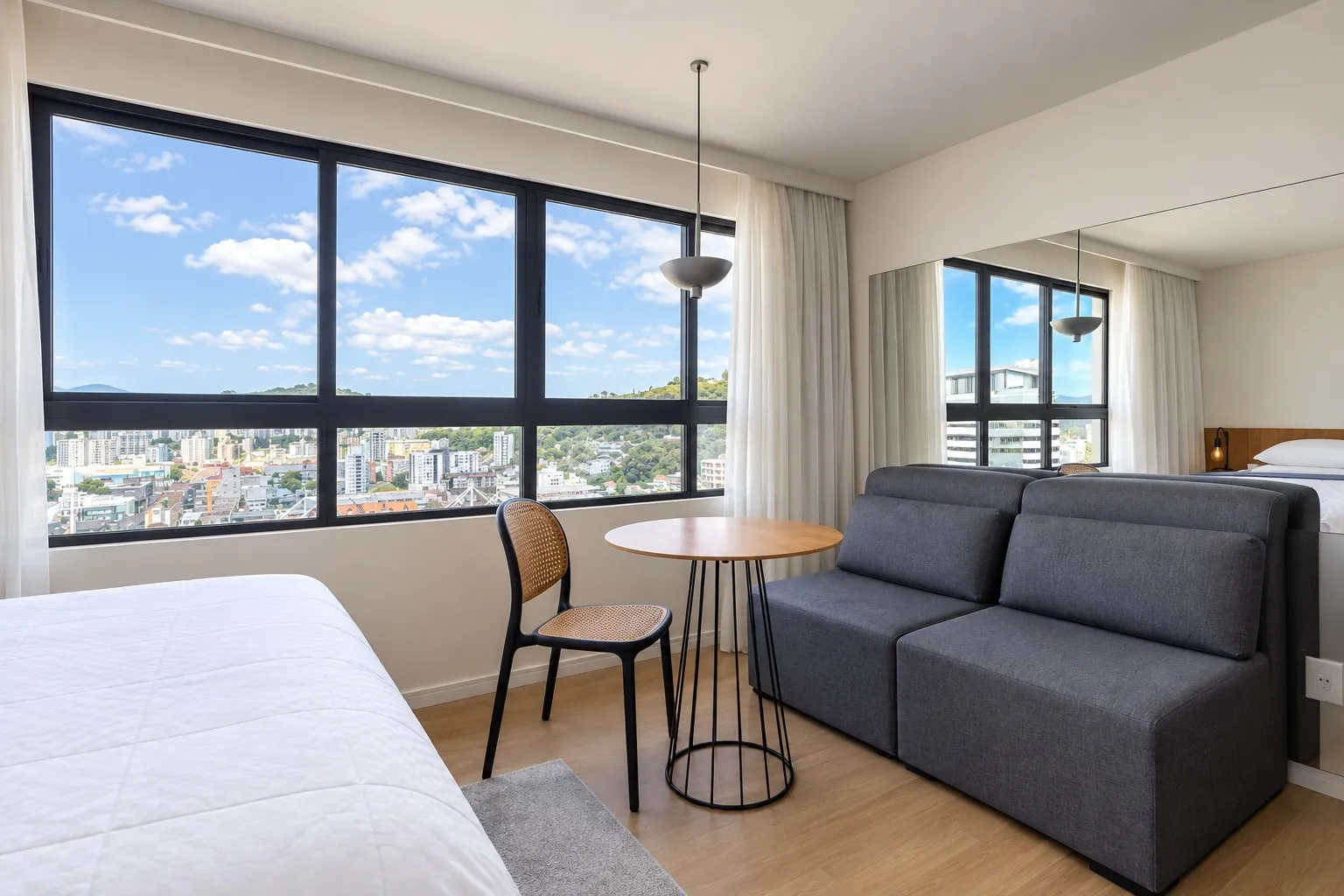 Apartamento à venda com 1 quarto, sendo 1 suíte, 1 vaga, 21m² na Rua Elesbão Pinto no Velha, Blumenau