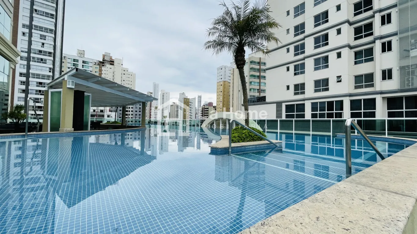 Apartamento em andar alto com 04 suítes sendo uma máster e 04 vagas de garagem à venda em Balneário Camboriú - foto 1