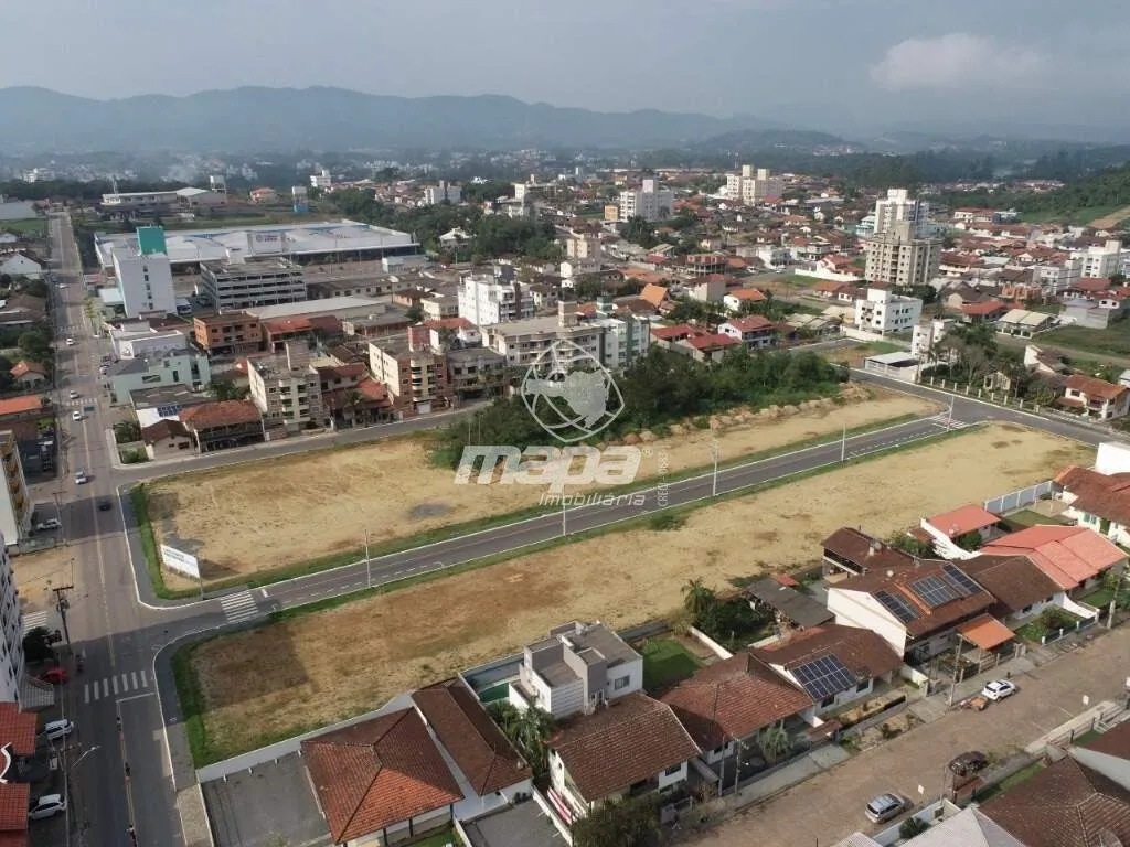 Terreno à Venda - Nações - foto 1
