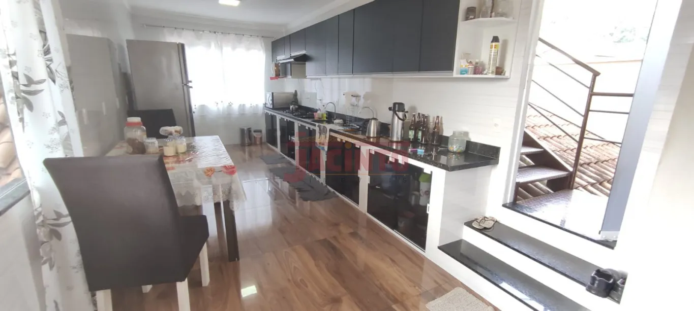 Excelente conjunto residencial no bairro Fortaleza Alta com 1 casa + 2 apartamentos — foto 3