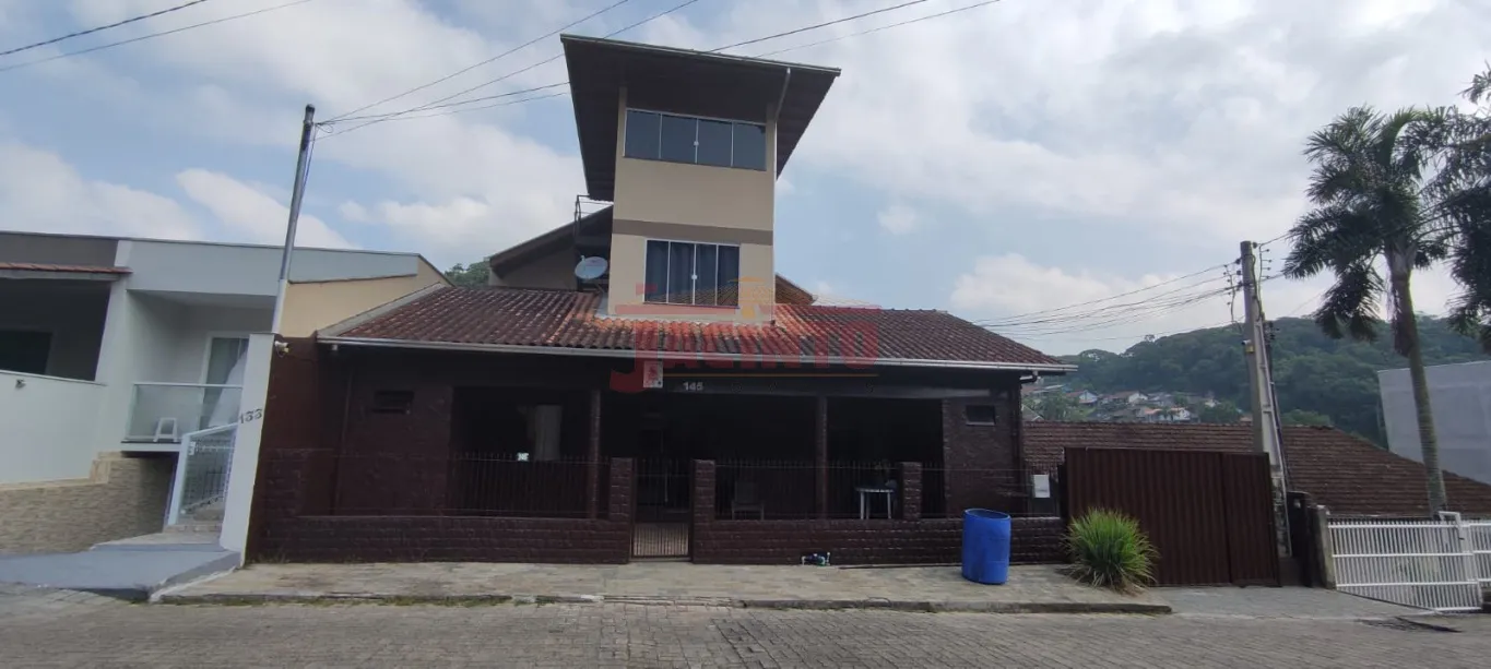 Excelente conjunto residencial no bairro Fortaleza Alta com 1 casa + 2 apartamentos — foto 4
