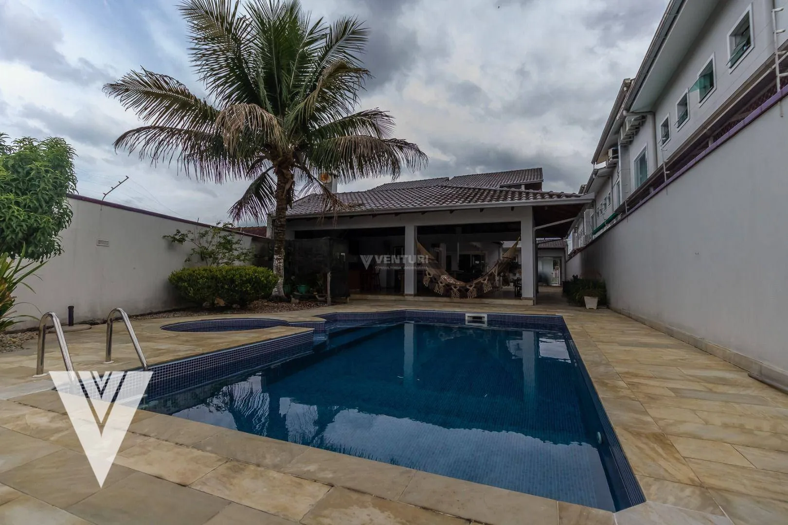 Casa com 5 dormitórios à venda, 382 m por R$ 1.600.000,00 - Itoupava Norte - Blumenau/SC — foto 2