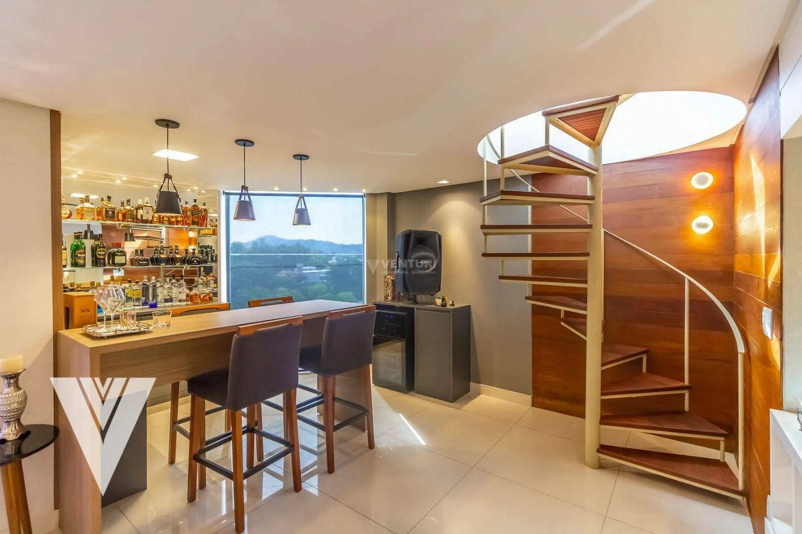 Cobertura duplex com piscina e excelente área de festas. 1 suíte mais 2 dormitórios — foto 7